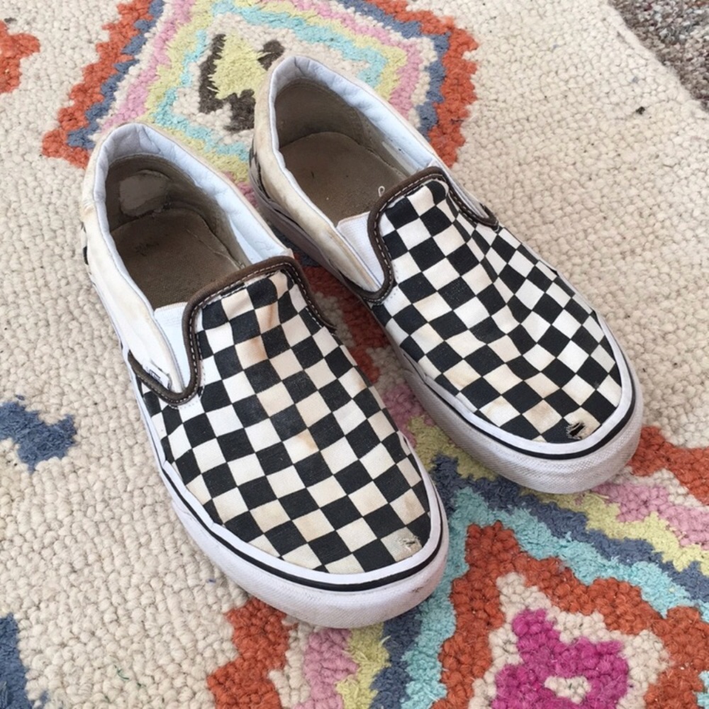 Checkered Vans size 8